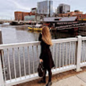 Meet your Posher, Sara